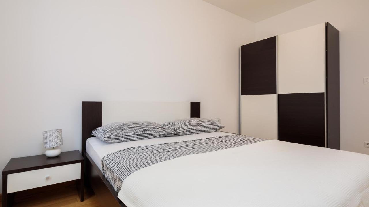 Arijana Apartman Free Private Garage Split Kültér fotó