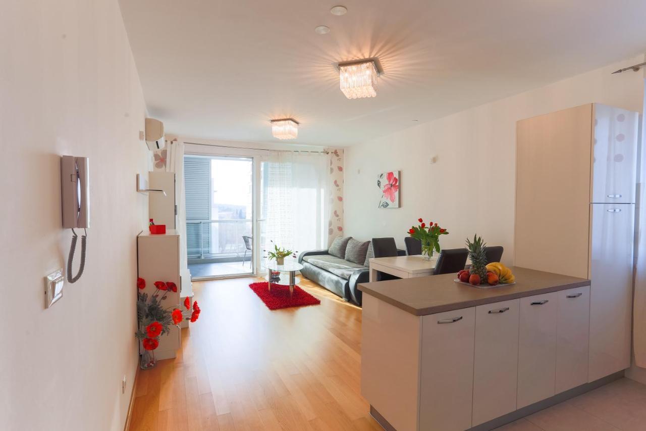 Arijana Apartman Free Private Garage Split Kültér fotó